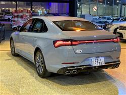 جيلي بریفیس